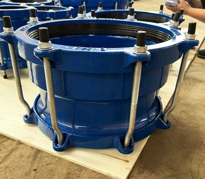 step coupling different diameter connection