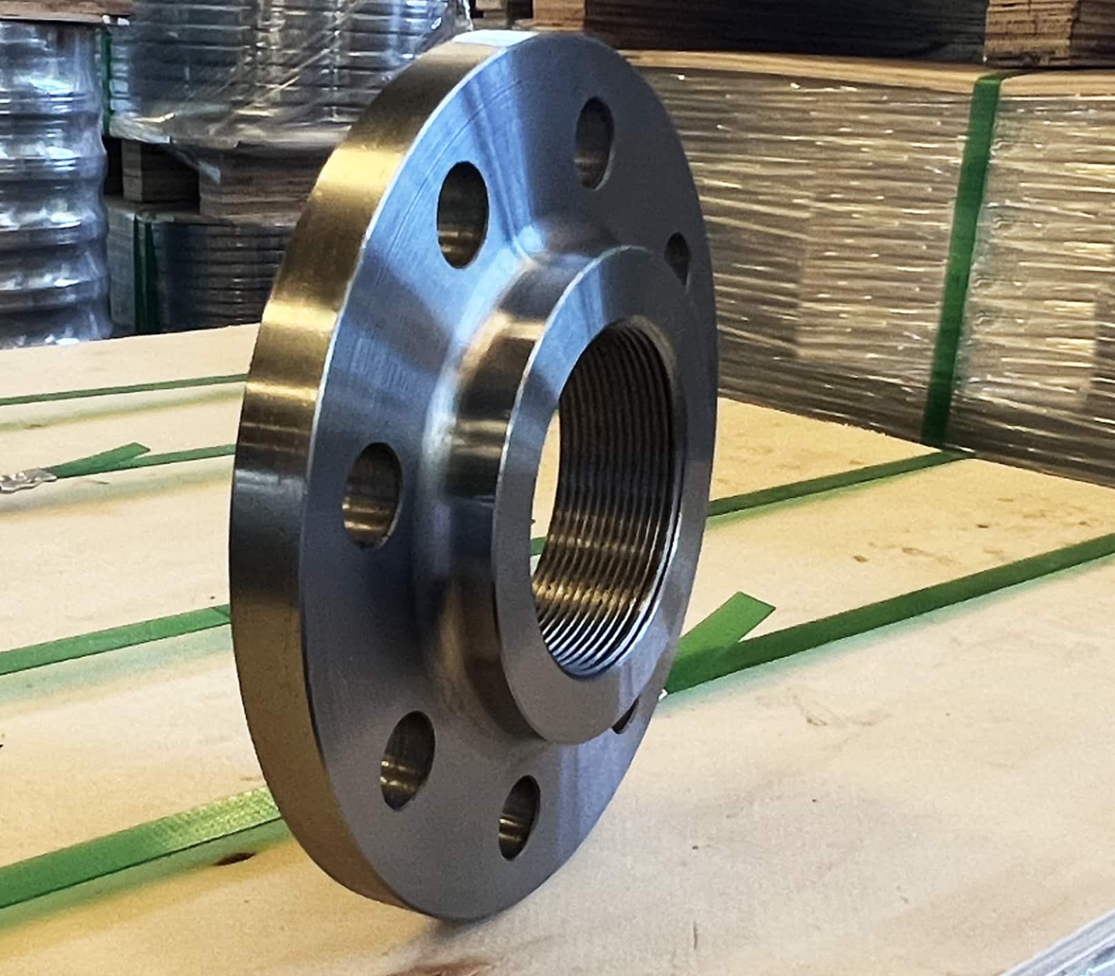 Threaded Flange (TH)