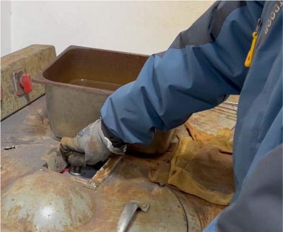 Polishing samples for spectroscopy