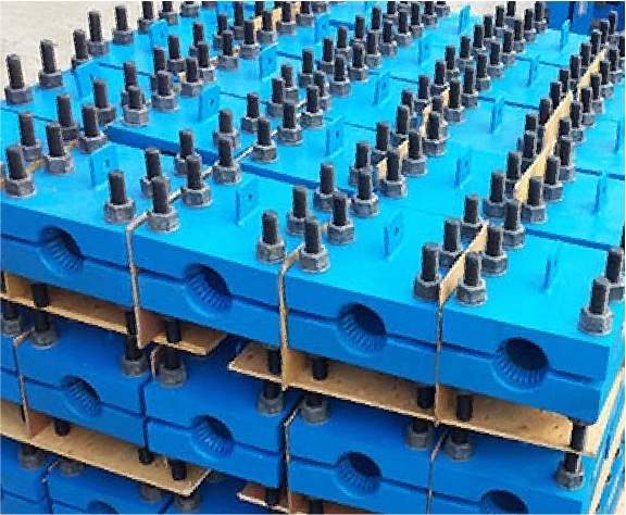 carbon steel repair clamp product photo in factory