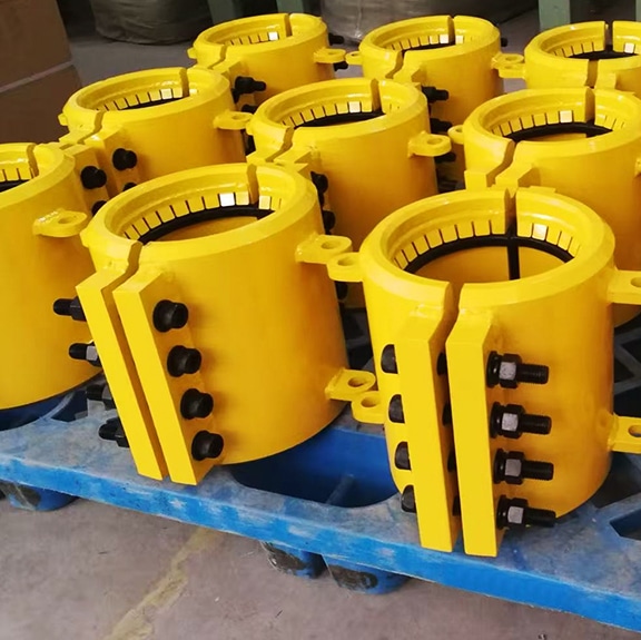 high pressure pipe repair clamp in workshop