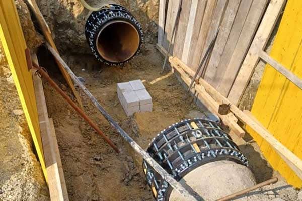 Close-up of a wide-range flexible coupling ready for installation